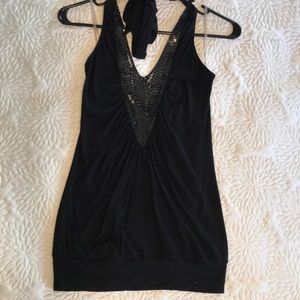 🖤4/$20! Forever 21 Sequined V Halter Top🖤✨